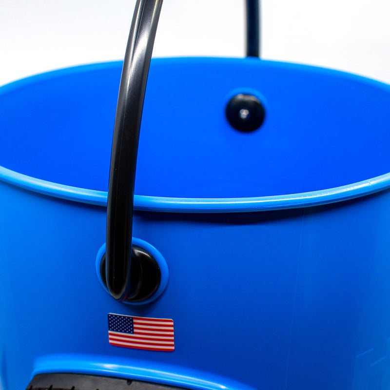 Load image into Gallery viewer, HUCK Performance Bucket - Black n Blue - Blue w/Black Handle [19243]
