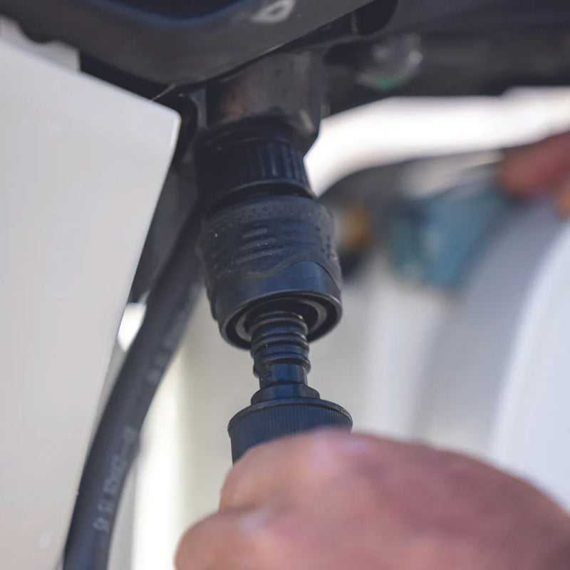 Load image into Gallery viewer, Flushmaster Flush Port Quick Connect f/Honda Outboards [SM-FMQCH]
