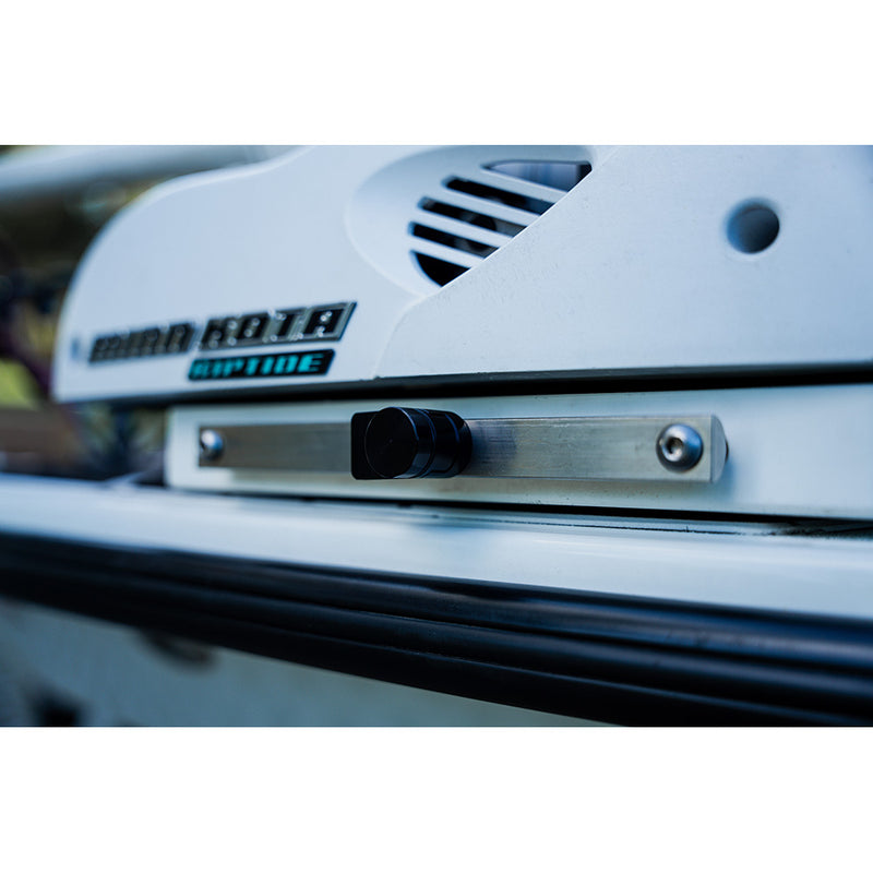 Load image into Gallery viewer, Secure Outdoors Elite Lock - Single - Minn Kota QRB - Silver [SO-EL-S-MK-SV]
